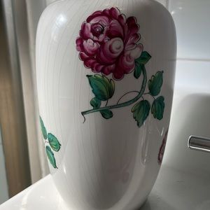 Vintage Tiffany & Co. Vase. 1990. Porcelain Strasbourg Flowers 7 1/2 inches.